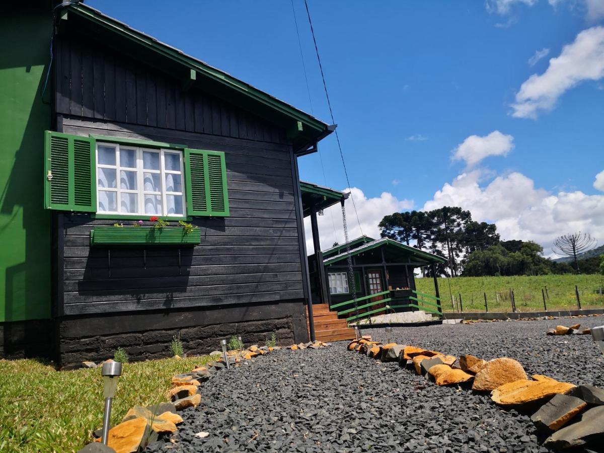 ウルビシRefugio Alpenblumenアパートメント エクステリア 写真