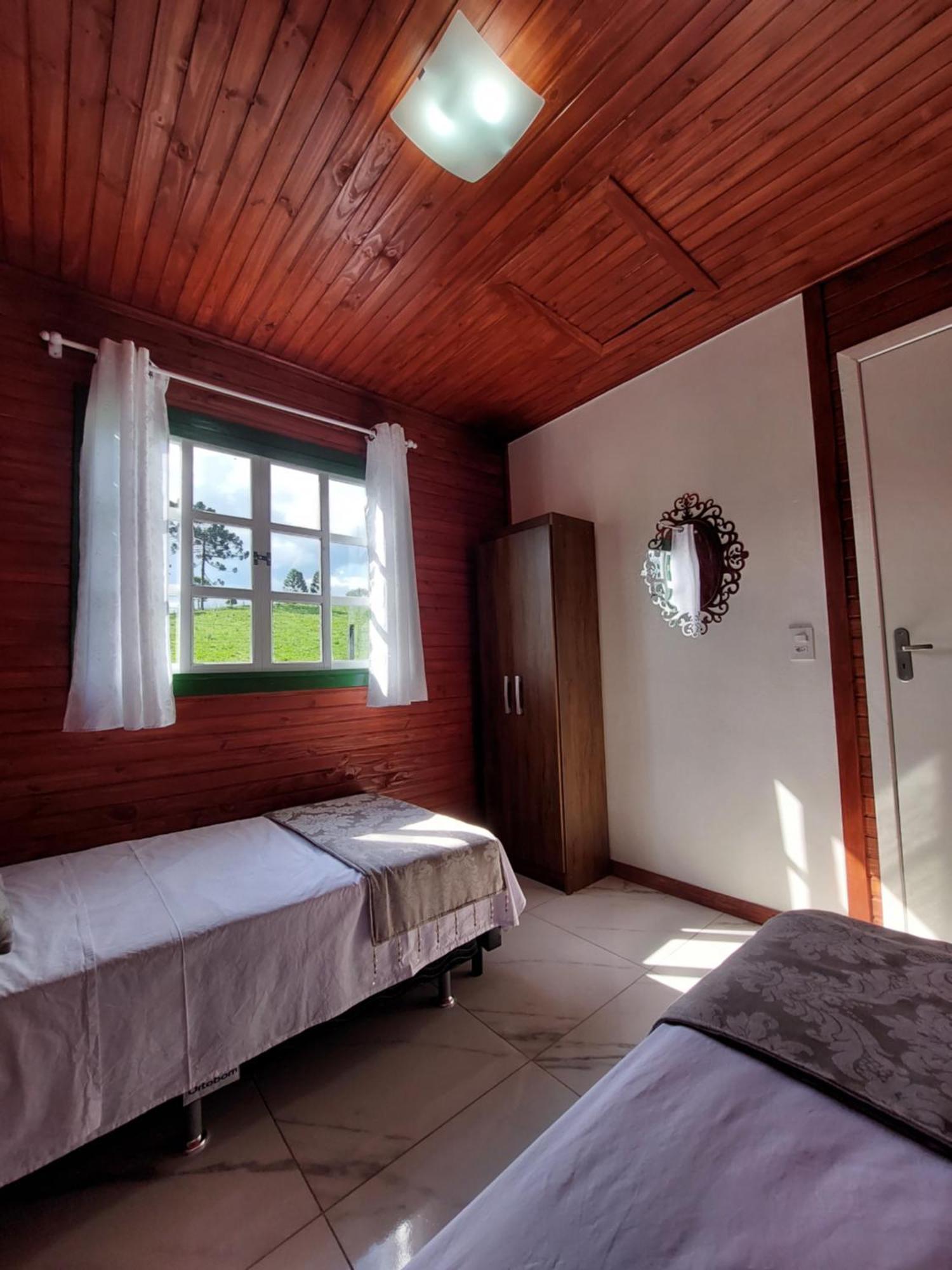 ウルビシRefugio Alpenblumenアパートメント 部屋 写真